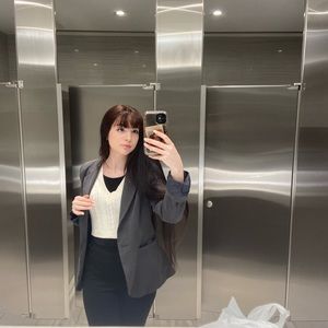 Meet your Posher, Emma Eloise